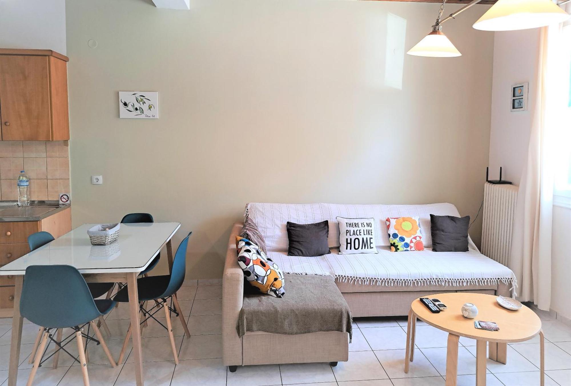 Family Stone Apartment Кіпарісія Екстер'єр фото